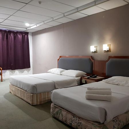 Anika Inn - Keluang Kültér fotó