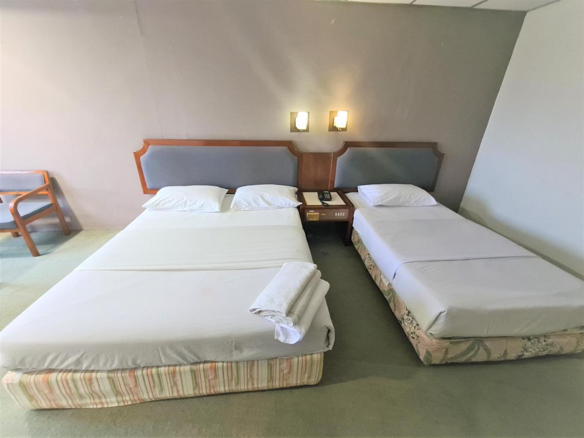 Anika Inn - Keluang Kültér fotó