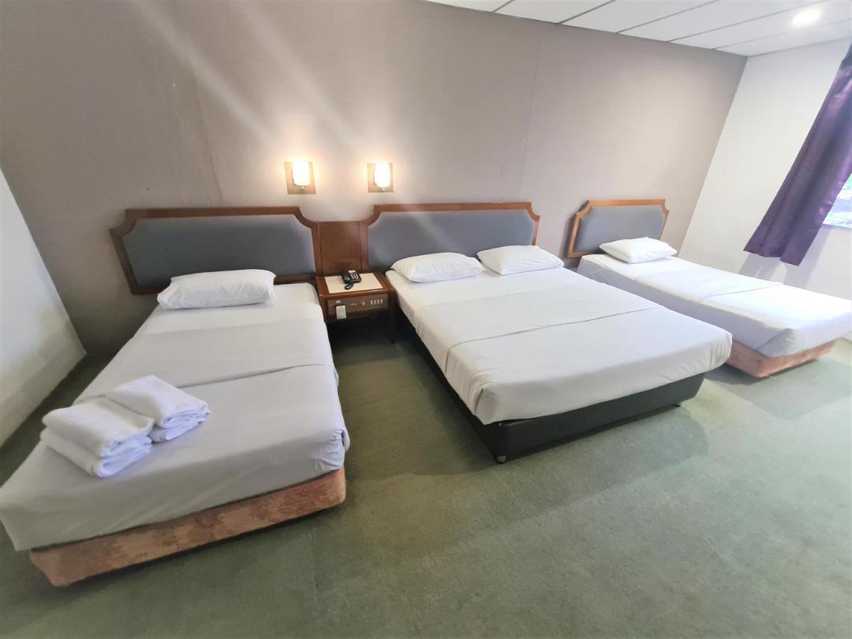 Anika Inn - Keluang Kültér fotó