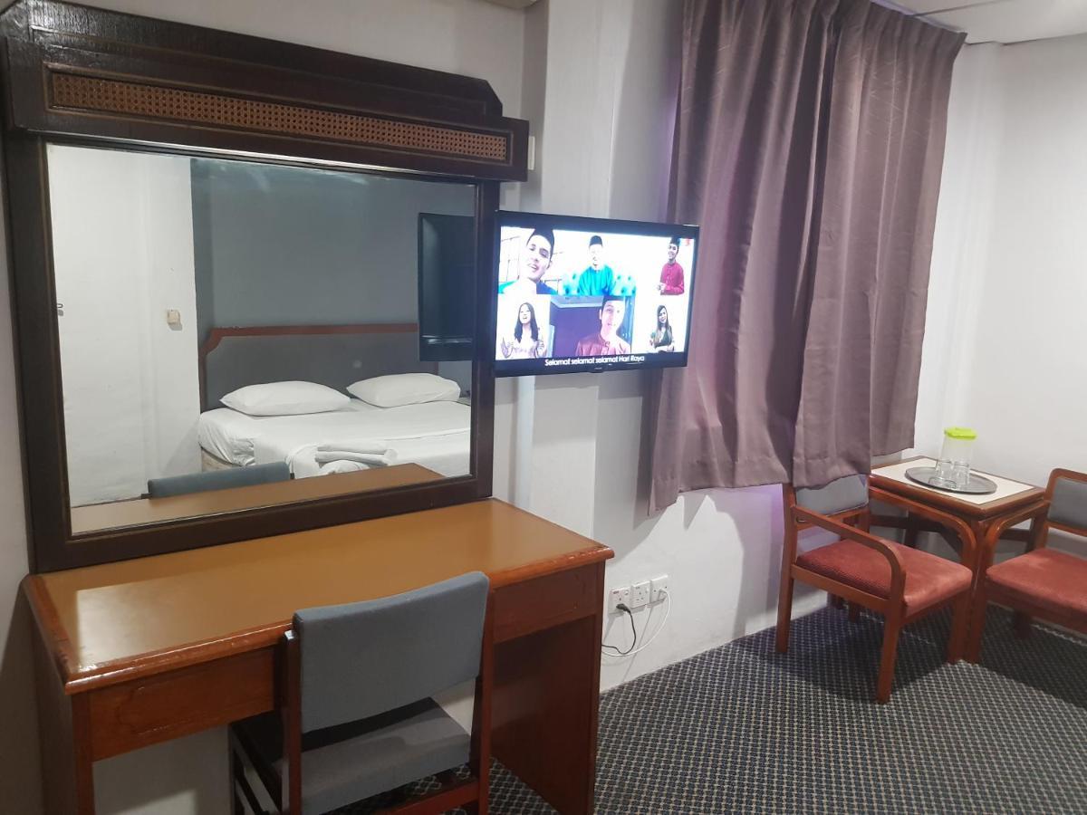 Anika Inn - Keluang Kültér fotó